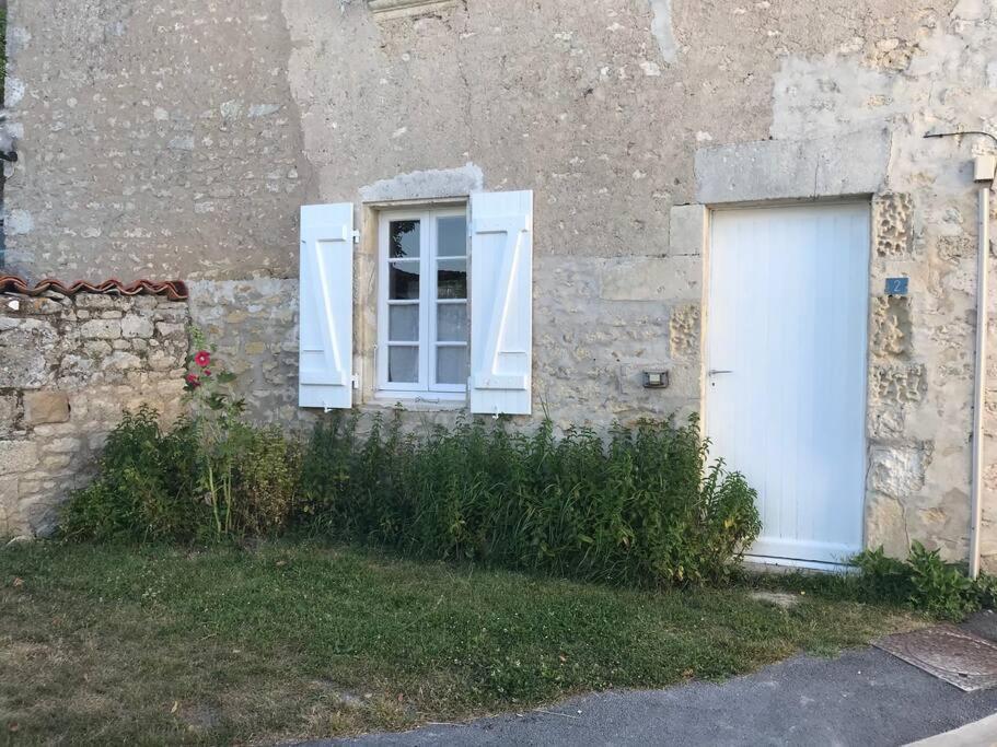 Maison De Village Et Jardin , A Mornac Sur Seudre Bagian luar foto